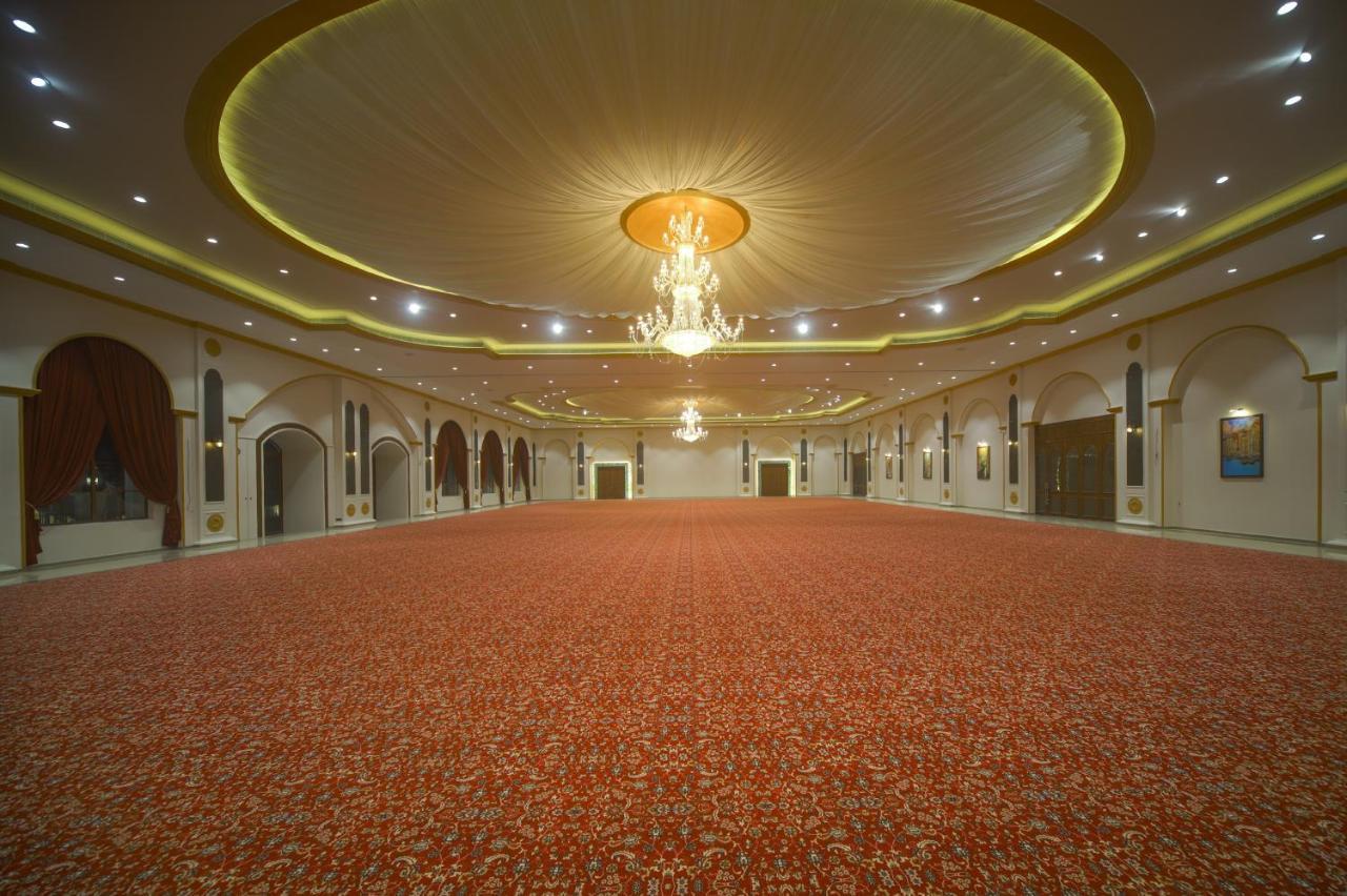 Ratna Vilas Palace Rajkot Exteriör bild
